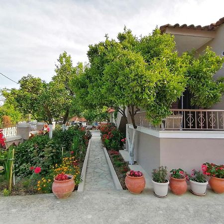 Villa Nikolaou Parga Exteriör bild