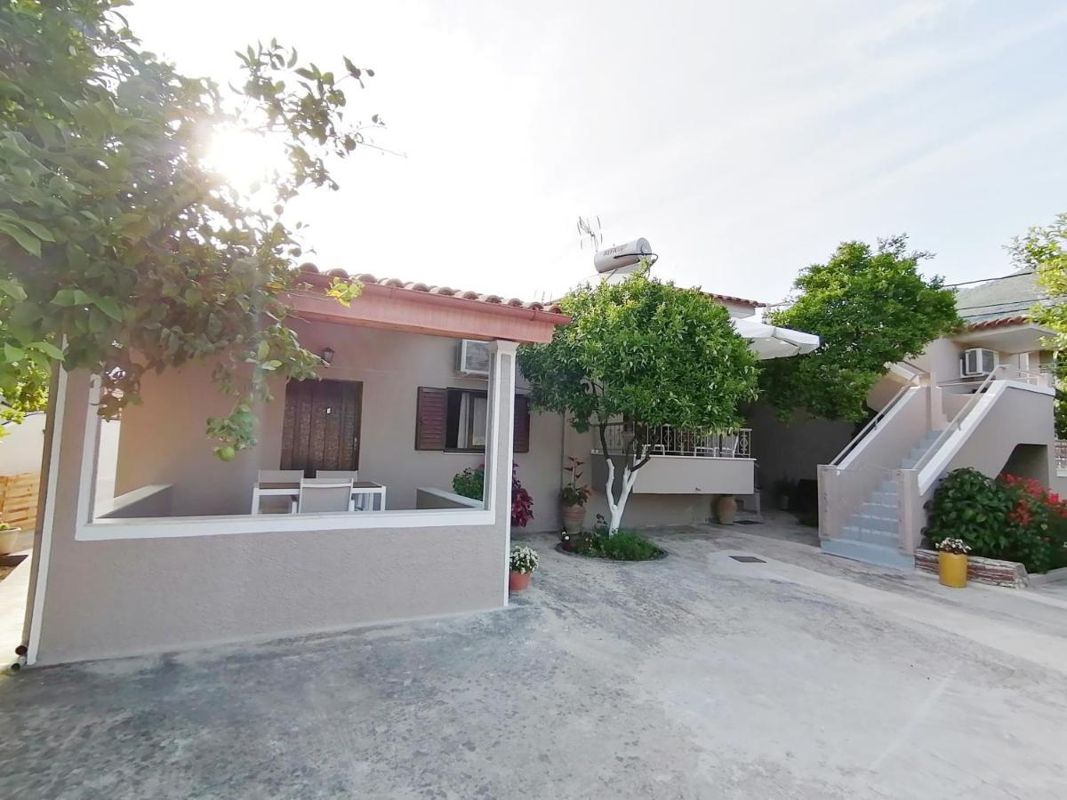Villa Nikolaou Parga Exteriör bild